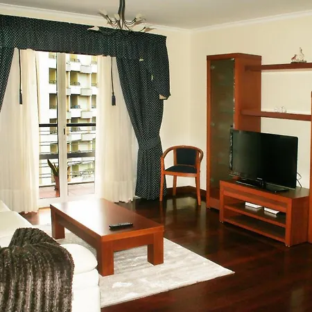 Smarts Apartment Da Ajuda Funchal  Buitenkant foto